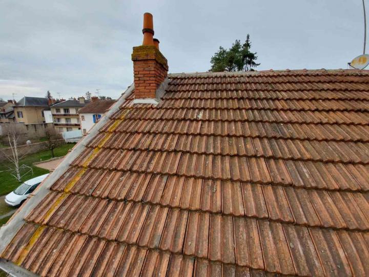 Nous utilisons des techniques avancées pour optimiser l'étanchéité de votre toiture.