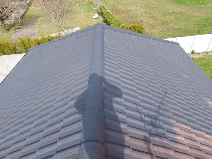 Nous utilisons des techniques avancées pour optimiser l'étanchéité de votre toiture.