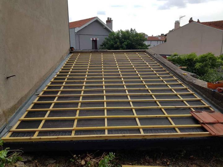Spécialiste de la désinfection des charpentes en bois à Montluçon